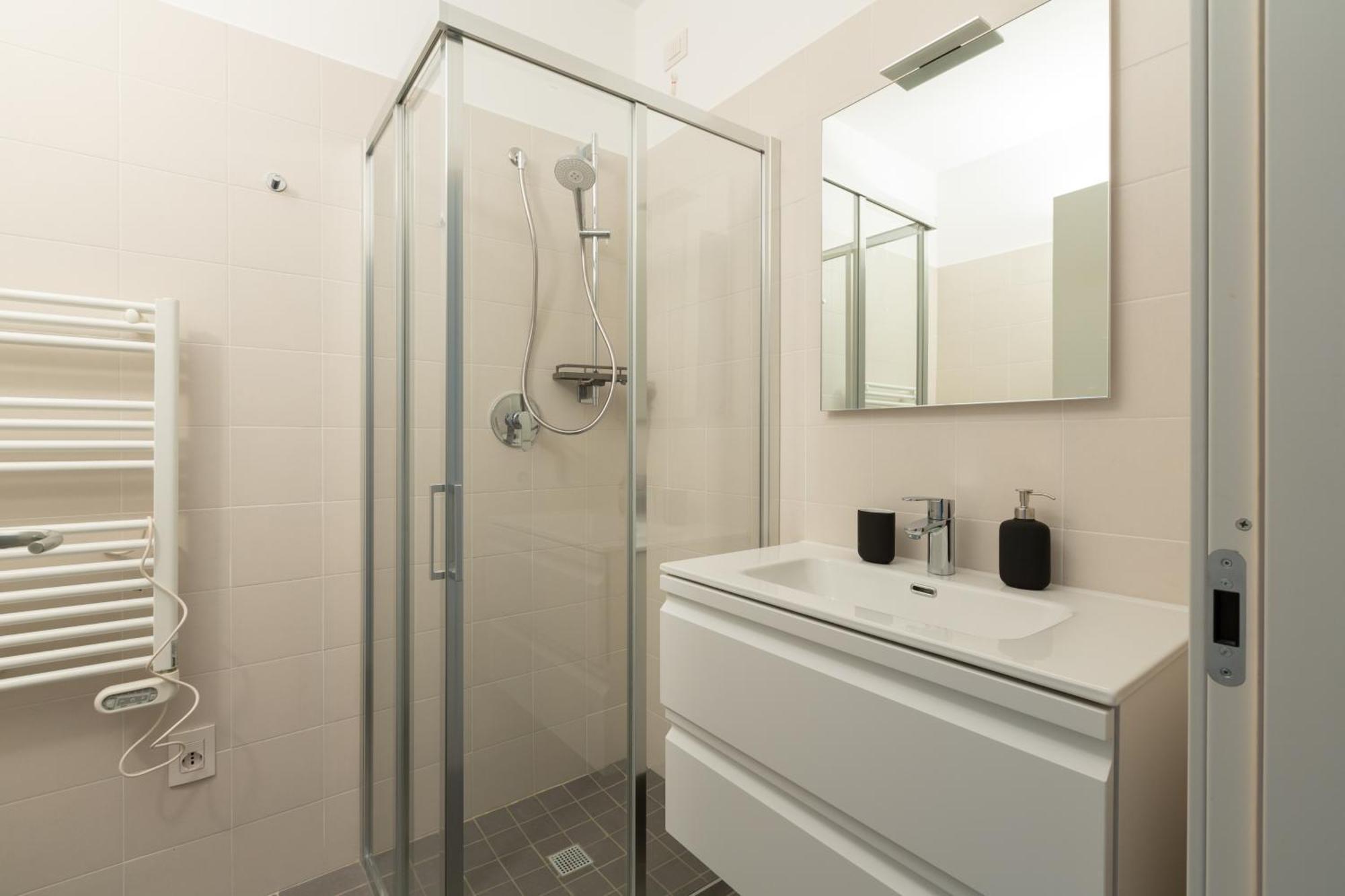Porta Nuova Bright And Roomy Flat มิลาน ภายนอก รูปภาพ