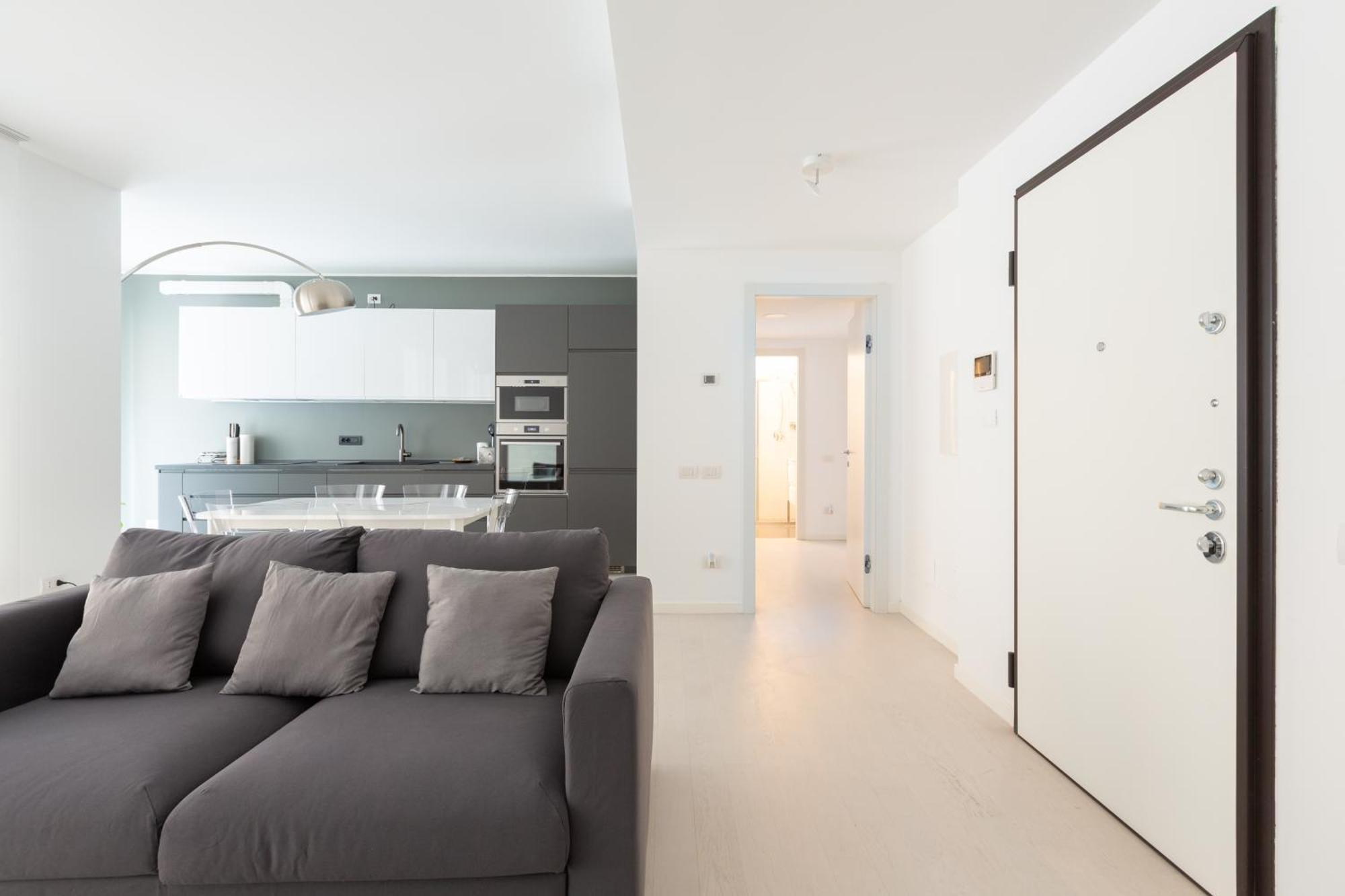 Porta Nuova Bright And Roomy Flat มิลาน ภายนอก รูปภาพ